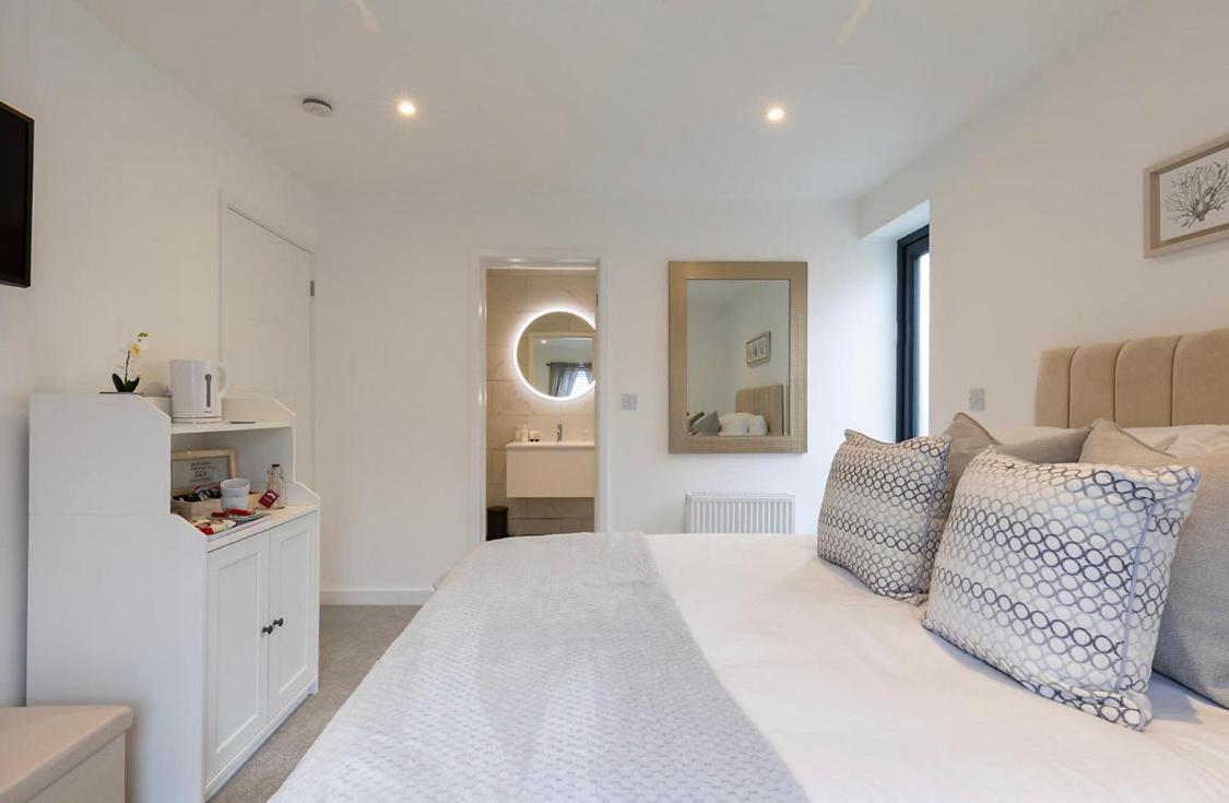 Sea Esta Guesthouse Mudeford Bagian luar foto